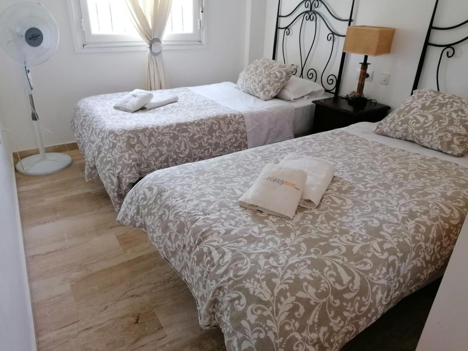 Apartamento Castillo de Mar, con piscina y parking Chiclana de la Frontera Exterior foto